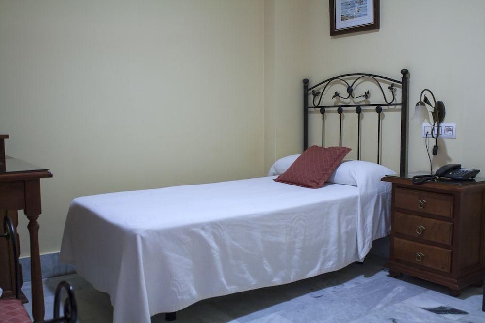 Hotel La Parrita Rota Zewnętrze zdjęcie