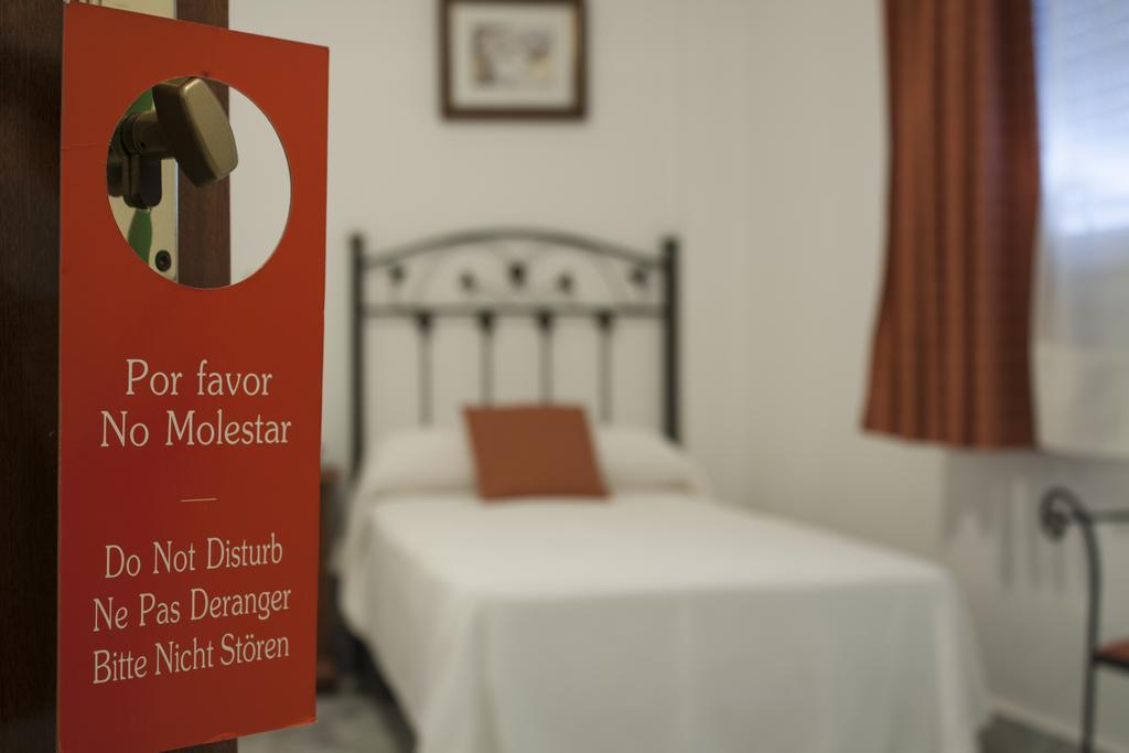 Hotel La Parrita Rota Zewnętrze zdjęcie